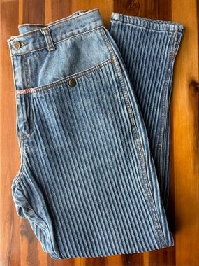 VINTAGE 90s Ribbed Train Rail Light Blue Cropped Denim Jeans with Button Pockets
